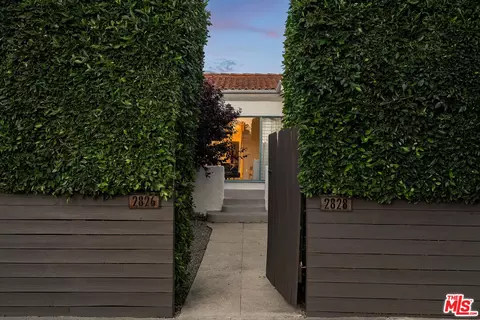 2826 Somerset Dr, Los Angeles, CA 90016