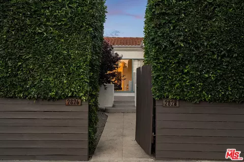 2826 Somerset Dr, Los Angeles, CA 90016