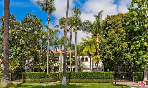 812 N Bedford Dr, Beverly Hills, CA 90210