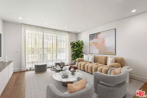 411 S Hamel Rd #306, Los Angeles, CA 90048