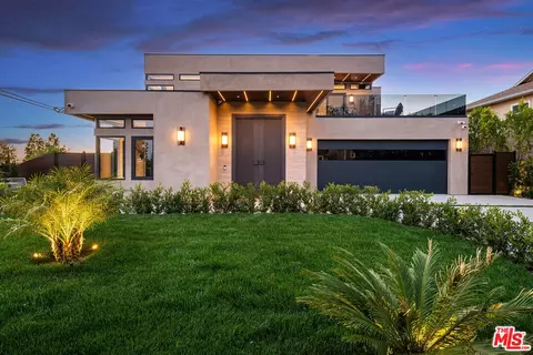 1000 N Kenneth Rd, Burbank, CA 91504