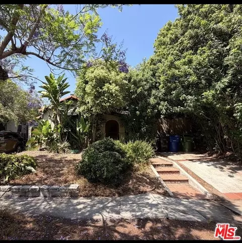 9015 Beverlywood St, Los Angeles, CA 90034