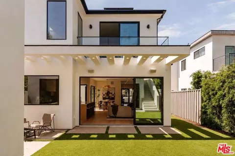12460 Greene Ave, Los Angeles, CA 90066