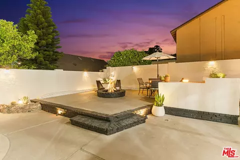 Exterior - 2313 Rynerson Ct, Simi Valley, CA 93065 photo 4 of 8