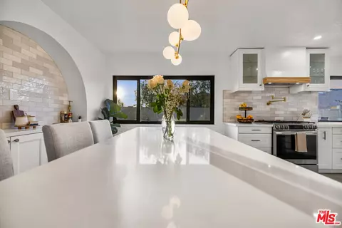 Kitchen - 2313 Rynerson Ct, Simi Valley, CA 93065 photo 1 of 4