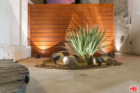 Exterior - 2313 Rynerson Ct, Simi Valley, CA 93065 photo 6 of 8