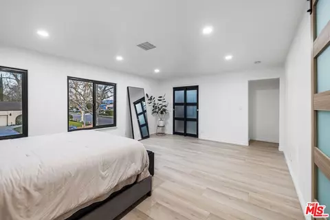 Bedroom - 2313 Rynerson Ct, Simi Valley, CA 93065 photo 2 of 7
