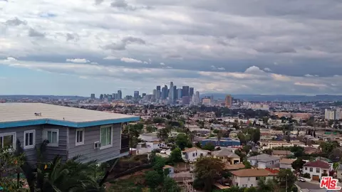 1221 Dodds Cir, Los Angeles, CA 90063