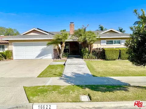 16622 Tiber Ln, Huntington Beach, CA 92647