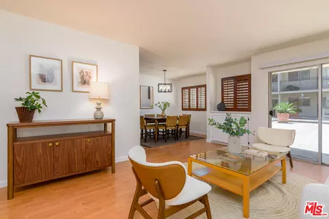 277 Pleasant St #102, Pasadena, CA 91101