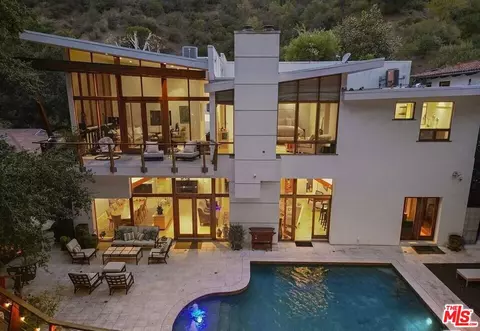3600 Mandeville Canyon Rd, Los Angeles, CA 90049