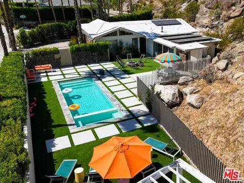 2499 S Palm Canyon Dr, Palm Springs, CA 92264