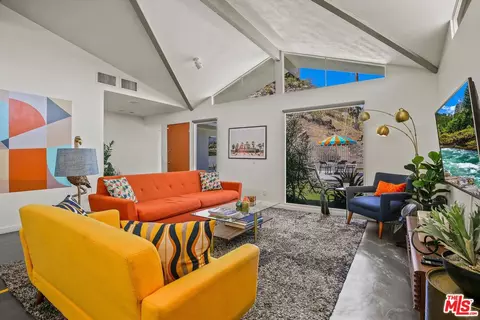 2499 S Palm Canyon Dr, Palm Springs, CA 92264