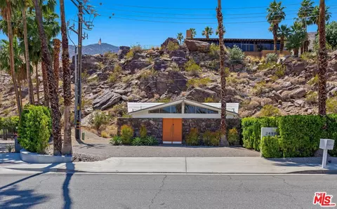 2499 S Palm Canyon Dr, Palm Springs, CA 92264