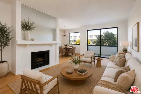 5100 Via Dolce #206, Marina Del Rey, CA 90292