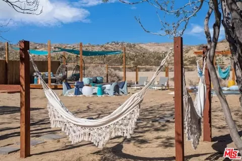 Exterior - 58798 Barron Dr, Yucca Valley, CA 92284 photo 9 of 10