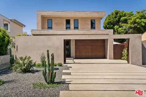 3951 Marcasel Ave, Los Angeles, CA 90066