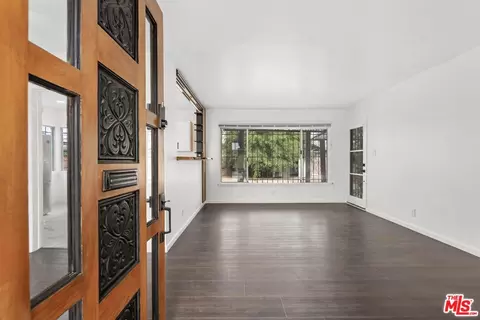 13063 Louvre St, Pacoima, CA 91331