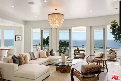 31558 Victoria Point Rd, Malibu, CA 90265