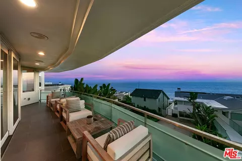 31558 Victoria Point Rd, Malibu, CA 90265
