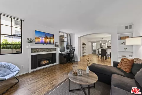 750 N Kings Rd #118, West Hollywood, CA 90069