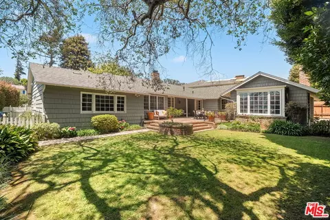 432 Ocampo Dr, Pacific Palisades, CA 90272
