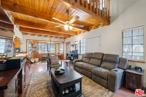 Living - 1044 G Ln, Big Bear City, CA 92314 photo 1 of 2