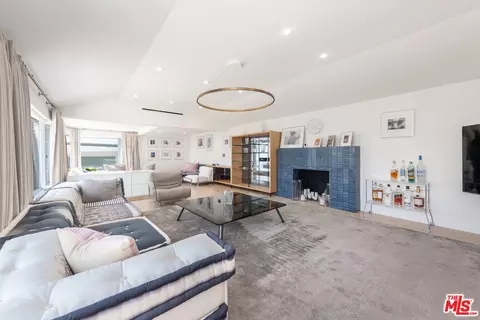 8501 Hedges Pl, Los Angeles, CA 90069