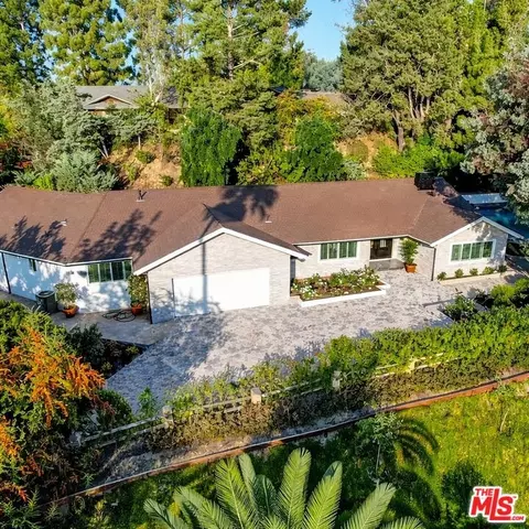 4732 Del Moreno Dr, Woodland Hills, CA 91364