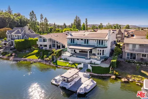 3704 Capstan Cir, Westlake Village, CA 91361