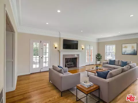 3700 Northland Dr, View Park, CA 90008