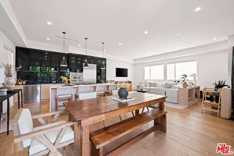 1444 Hi Point St, Los Angeles, CA 90035