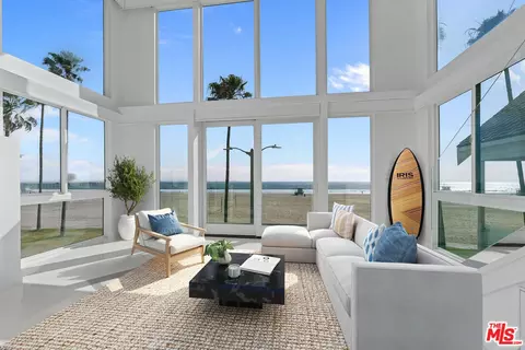 2419 Ocean Front Walk, Venice, CA 90291