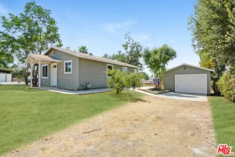 11208 Nevada St, Redlands, CA 92373