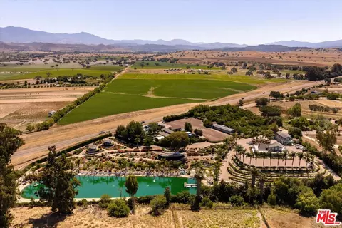 1551 Meadowvale Rd, Santa Ynez, CA 93460