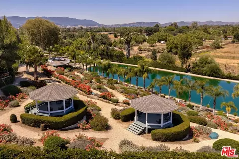 1551 Meadowvale Rd, Santa Ynez, CA 93460