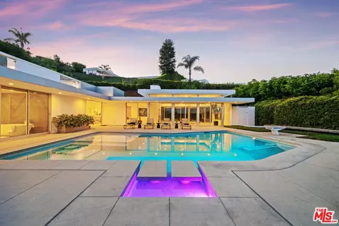 535 Haynes Ave, Beverly Hills, CA 90210