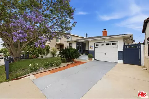 3600 Pine Ave, Manhattan Beach, CA 90266
