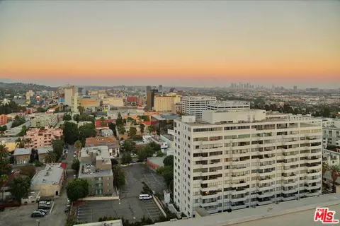 7250 Franklin Ave #1006, Los Angeles, CA 90046