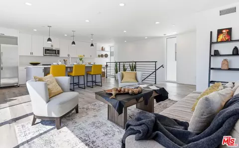 4138 Normal Ave, Los Angeles, CA 90029