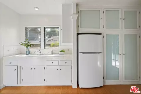 Other - 411 E Randolph St, Glendale, CA 91207 photo 7 of 15
