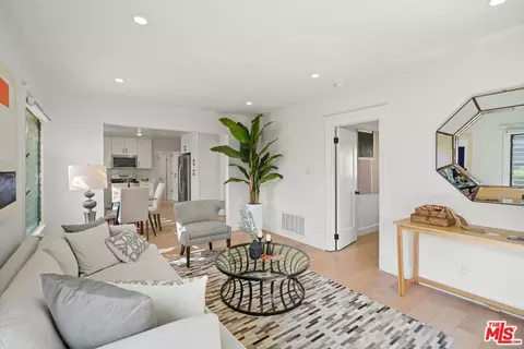 Living - 411 E Randolph St, Glendale, CA 91207 photo 1 of 4