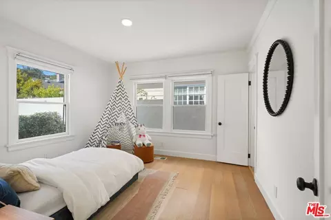 Bedroom - 411 E Randolph St, Glendale, CA 91207 photo 3 of 8