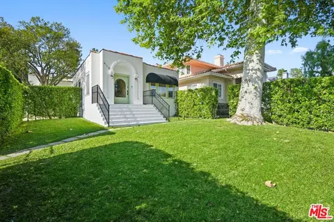 Exterior - 411 E Randolph St, Glendale, CA 91207 photo 3 of 20