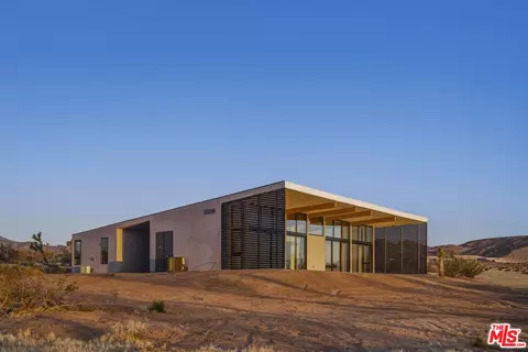 Exterior - 429 Ripon Ave, Yucca Valley, CA 92284 photo 3 of 6