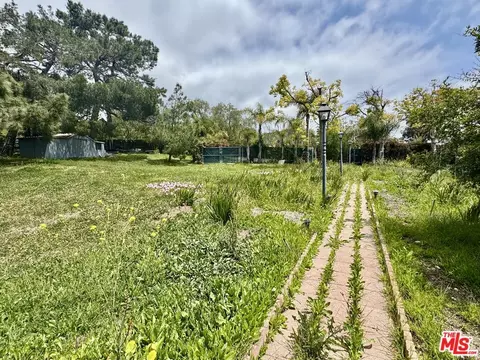 27555 Pacific Coast Hwy, Malibu, CA 90265