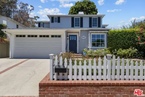 11447 Albata St, Los Angeles, CA 90049