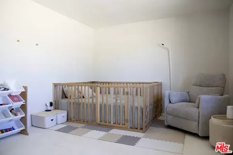 Bedroom - 365 Rainbow Dr, Yucca Valley, CA 92284 photo 5 of 6