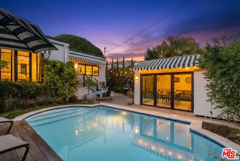 8980 Lloyd Pl, West Hollywood, CA 90069