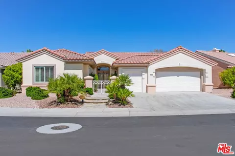 39314 Blossom Cir, Palm Desert, CA 92211
